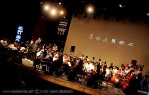 گزارش تصویری از اجرای ارکستر سمفونیک ویولت 
