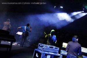 گزارش تصویری از کنسرت گروه آریان در برج میلاد