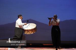 اجرای موسیقی لکی سیمره و ایلام در فستیوال آینه دار - 26 تیر 1395