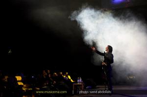 کنسرت محسن یگانه در جشنواره موسیقی فجر - 28 بهمن 1392