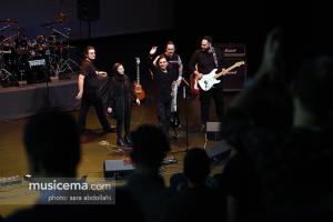 کنسرت گروه تندر در برج آزادی - 22 آذر 1395